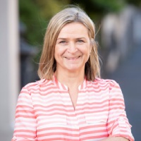 Professor Sue Evans